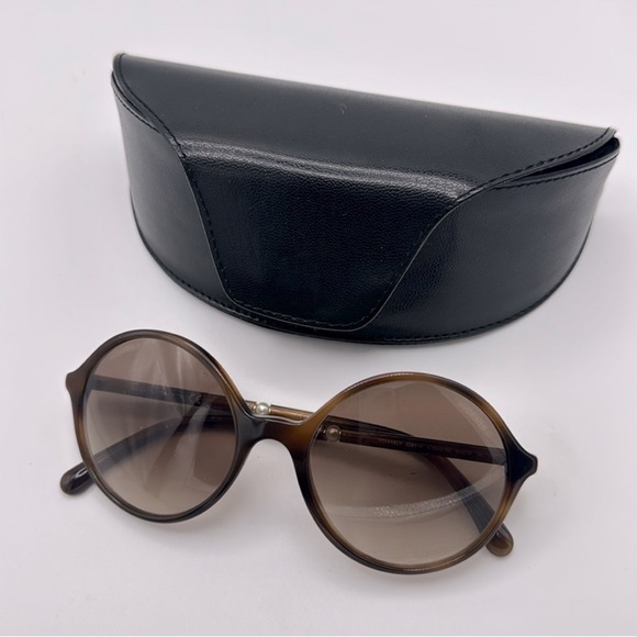 CHANEL Tan Oversized Sunglasses with Gradient Lenses - Picture 4 of 12